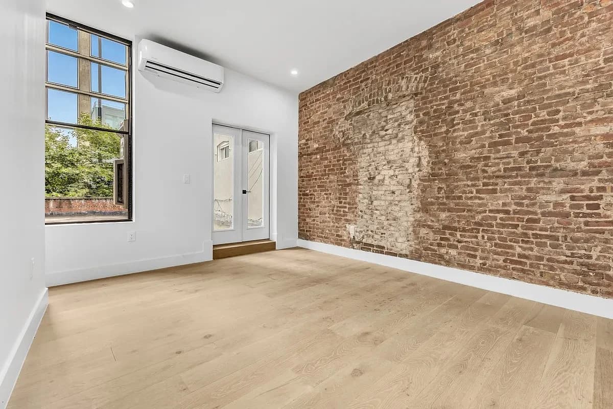 3 bed apartment at 261 Bowery, Unit 2, Lower East Side, photo 6 of 11