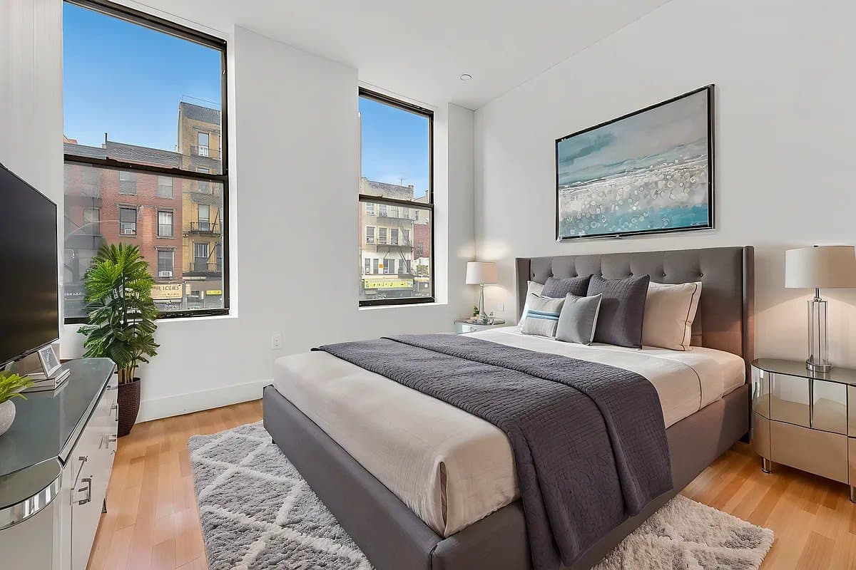 261 Bowery, photo 3