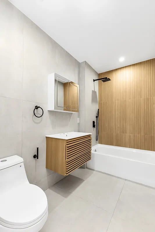 3 bed apartment at 261 Bowery, Unit 2, Lower East Side, photo 10 of 11