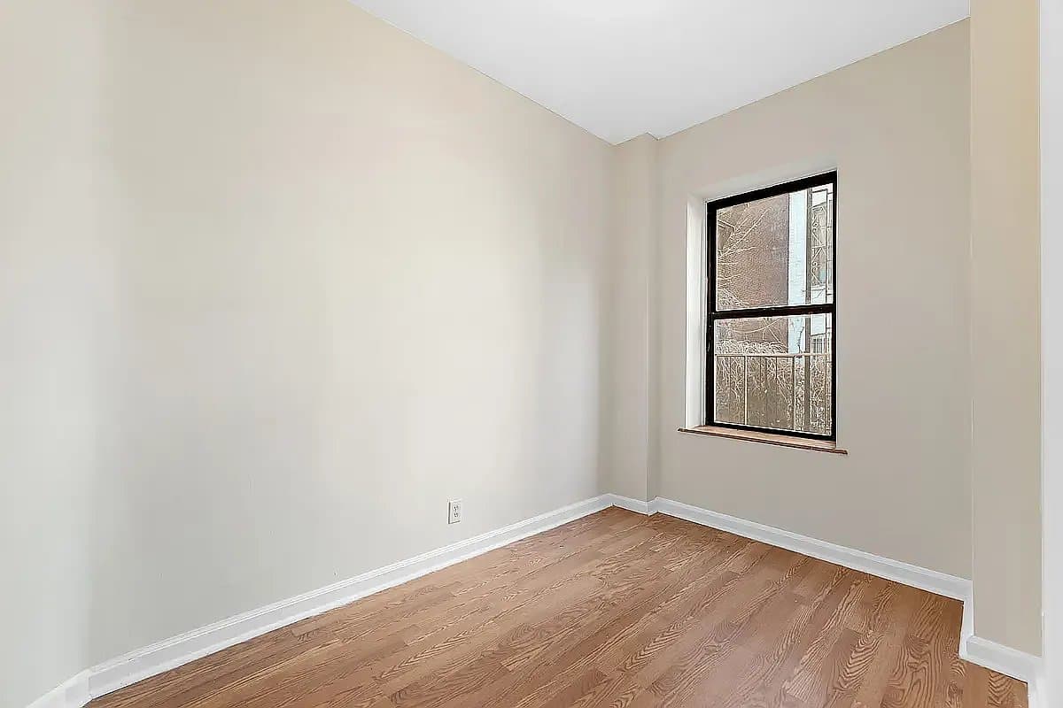 2 bed apartment at 619 East 5th Street, Unit 4, East Village, photo 4 of 7