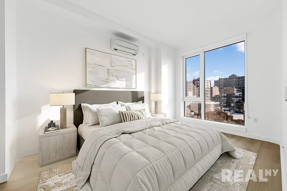 2 bed apartment at 953 Dean Street, Unit 861, Crown Heights, photo 2 of 10