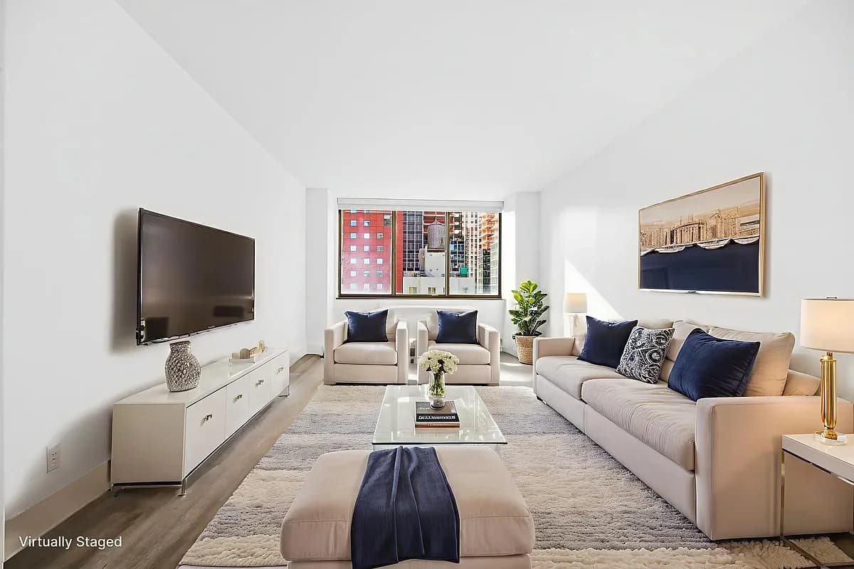 1 Bed apartment at 245 East 44th Street, Unit 5G, Midtown East