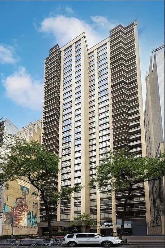 1 bed apartment at 245 East 44th Street, Unit 5G, Midtown East, photo 6 of 7