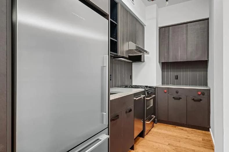 1 bed apartment at 123 Melrose Street, Unit 601, Bushwick, photo 6 of 10
