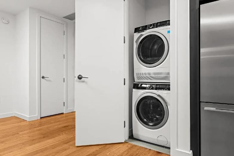 1 bed apartment at 123 Melrose Street, Unit 601, Bushwick, photo 8 of 10