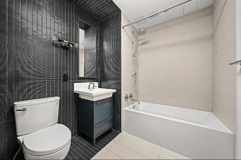 1 bed apartment at 123 Melrose Street, Unit 601, Bushwick, photo 9 of 10