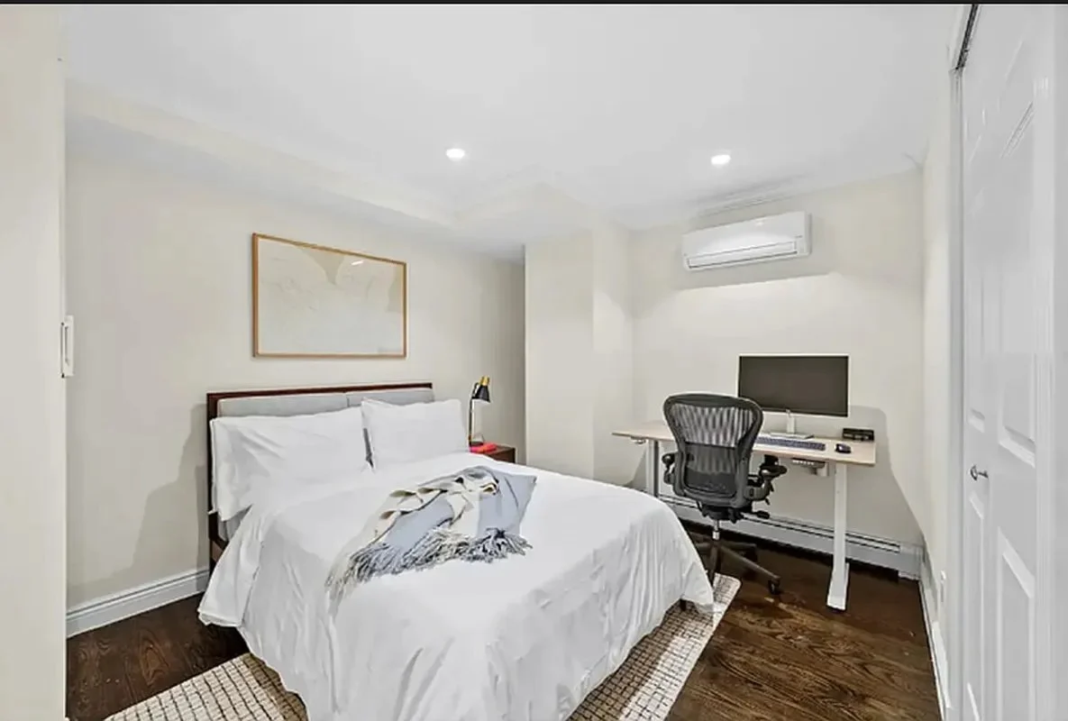4 bed apartment at 448 West 19th Street, Unit PHB, Chelsea, photo 5 of 10