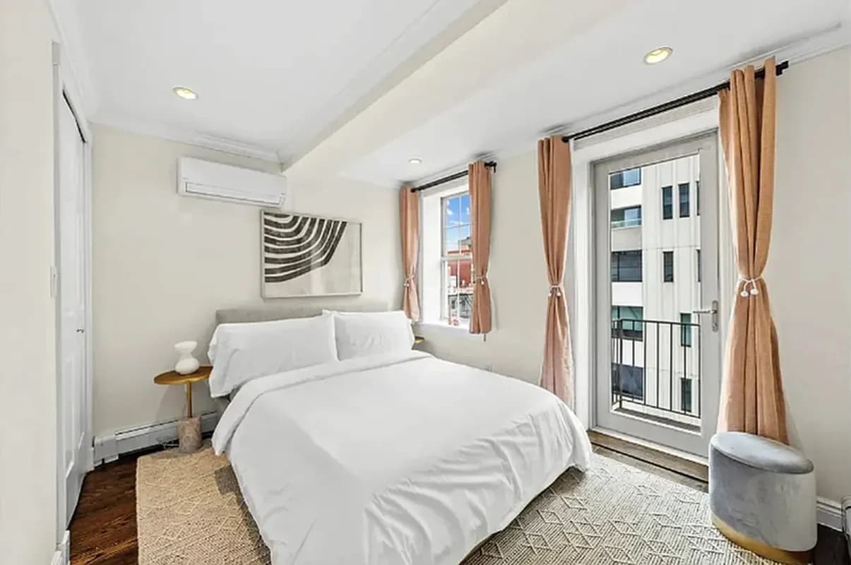 4 bed apartment at 448 West 19th Street, Unit PHB, Chelsea, photo 7 of 10