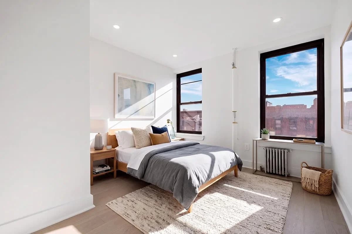 167 First Avenue, photo 2