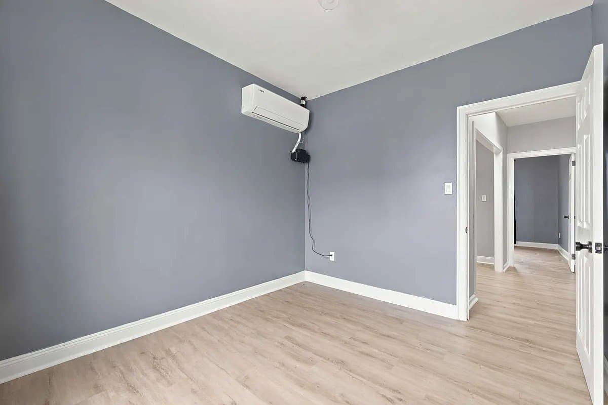 2 bed apartment at 38-18 47th Avenue, Unit 2, Sunnyside, photo 6 of 11