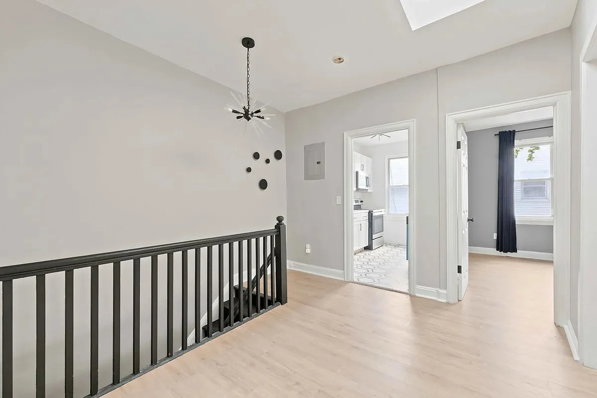 2 bed apartment at 38-18 47th Avenue, Unit 2, Sunnyside, photo 9 of 11