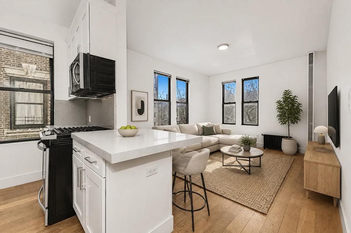 2 Bed apartment at 217 Central Park North, Unit 15A, Harlem