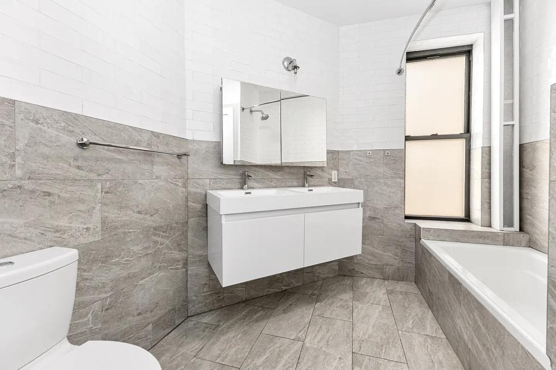 217 Central Park North, photo 5