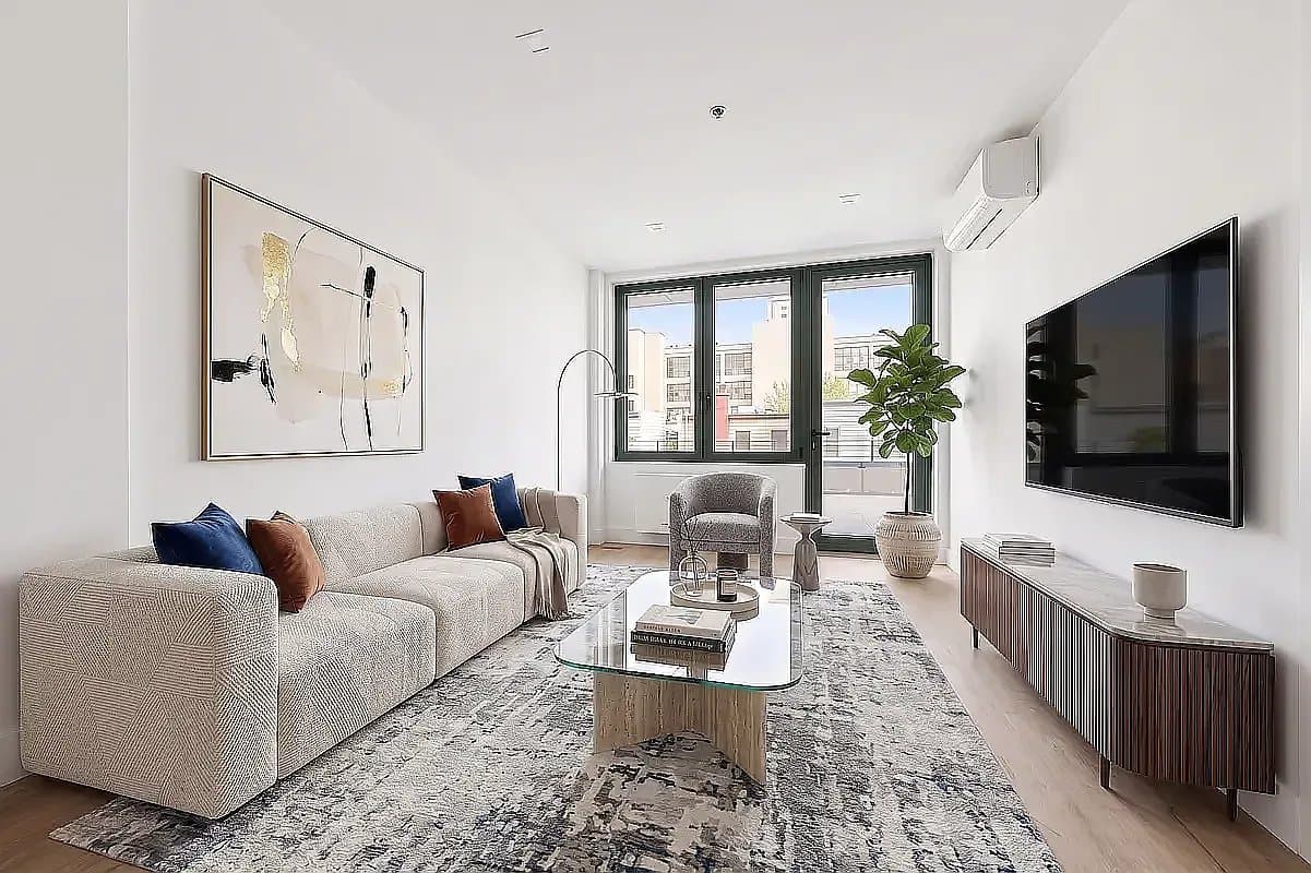 1 bed apartment at 36-45 31st Street, Unit 6E, Long Island City, photo 2 of 7