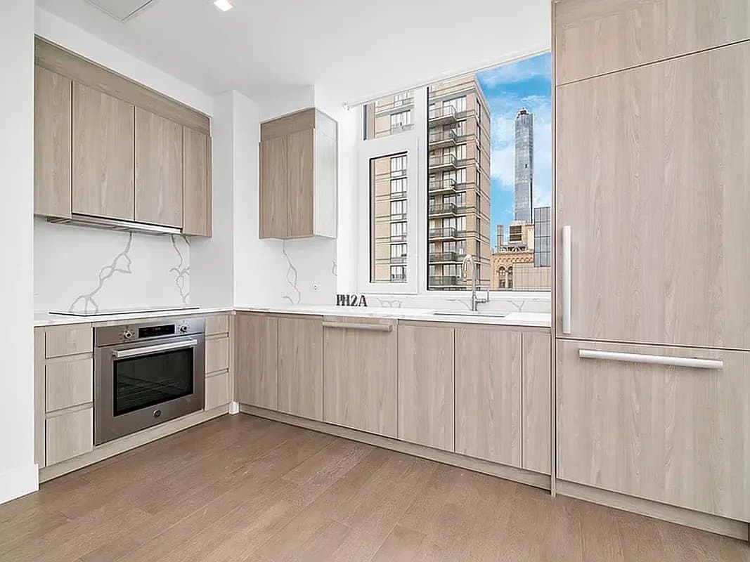 2 bed apartment at 200 East 23rd Street, Unit 17A, Kips Bay, photo 4 of 6