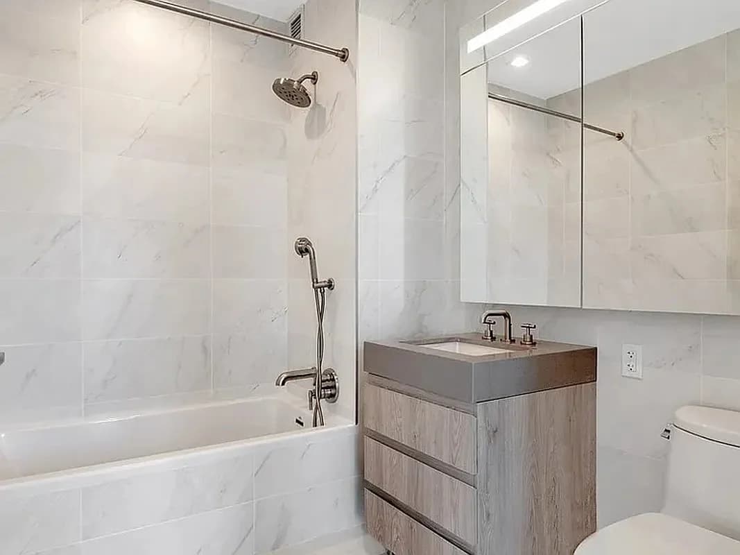 2 bed apartment at 200 East 23rd Street, Unit 17A, Kips Bay, photo 6 of 6