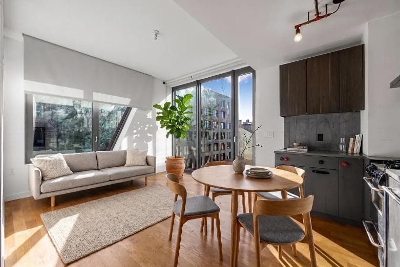 2 bed apartment at 123 Melrose Street, Unit 677, Bushwick, photo 4 of 8