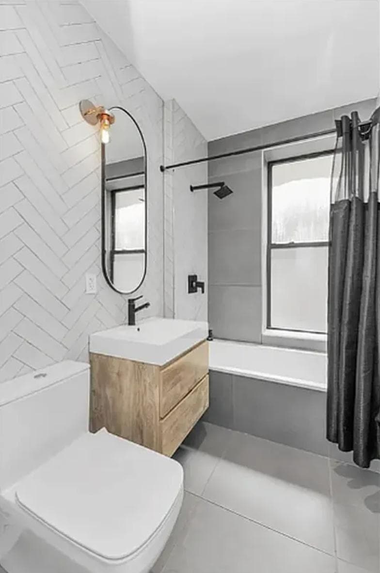 3 bed apartment at 245 Eldridge Street, Unit 1B, Lower East Side, photo 7 of 7