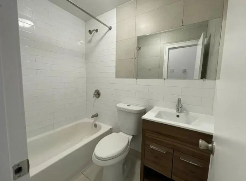 1 bed apartment at 321 Weirfield Street, Unit 1, Bushwick, photo 4 of 5