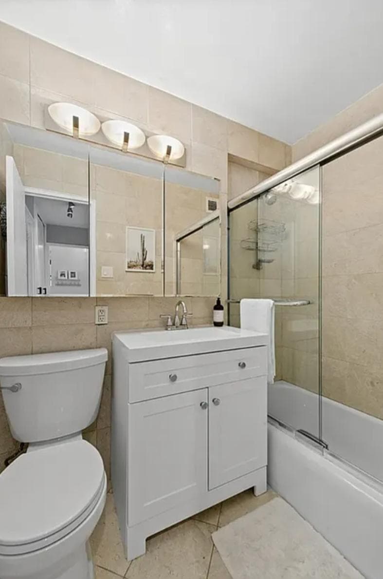 1 bed apartment at 7 East 14th Street, Unit 1409, Union Square, photo 7 of 7