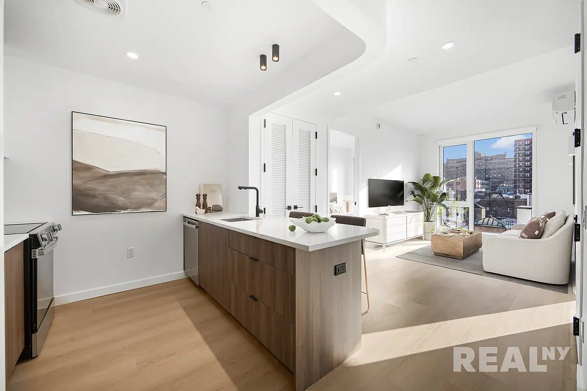 2 bed apartment at 953 Dean Street, Unit 610, Crown Heights, photo 1 of 10