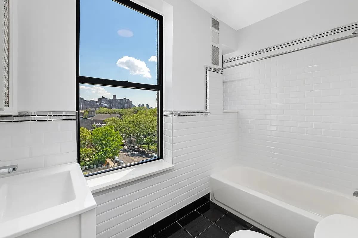2 bed apartment at 243 Henry Street, Unit 2, Lower East Side, photo 6 of 8