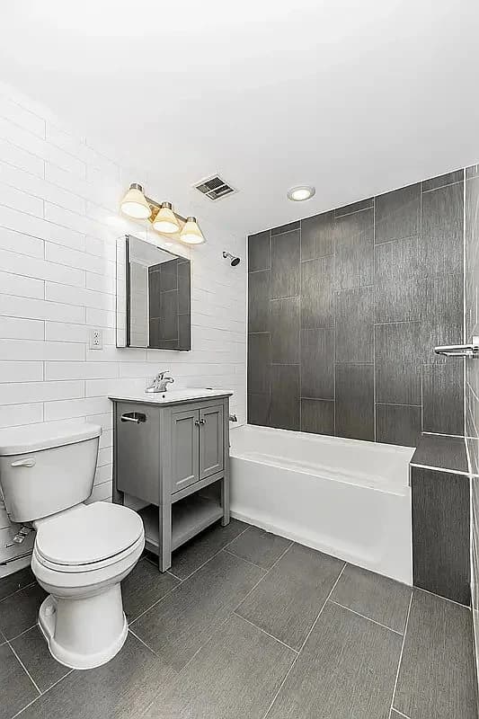1 bed apartment at 97 Grand Avenue, Unit 7F, Clinton Hill, photo 8 of 9