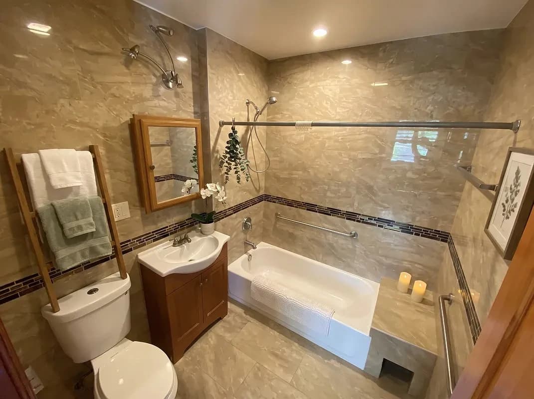 2 bed apartment at 412 Ocean View Avenue, Unit 4C, Brighton Beach, photo 5 of 6