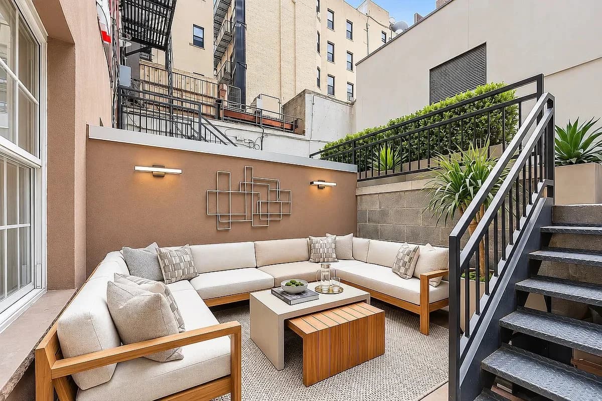 1 bed apartment at 163 Ludlow Street, Unit GEE, Lower East Side, photo 1 of 9