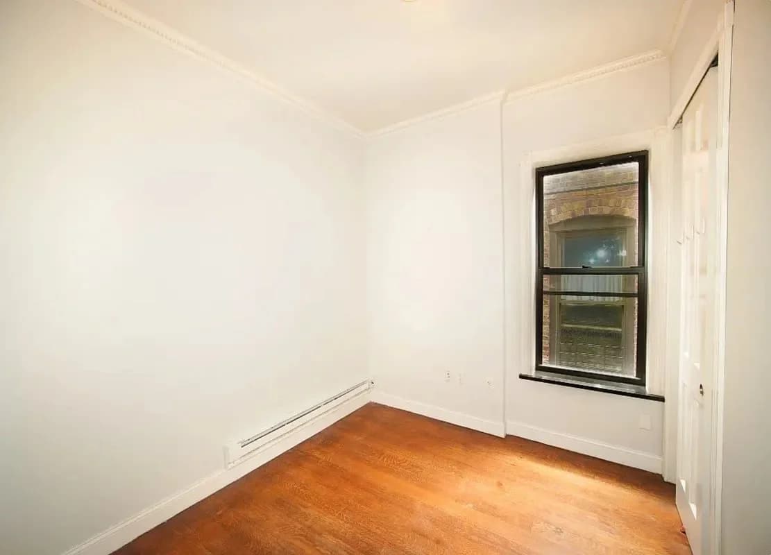 6 bed apartment at 15 West 103rd Street, Unit 5K, Upper West Side, photo 12 of 14