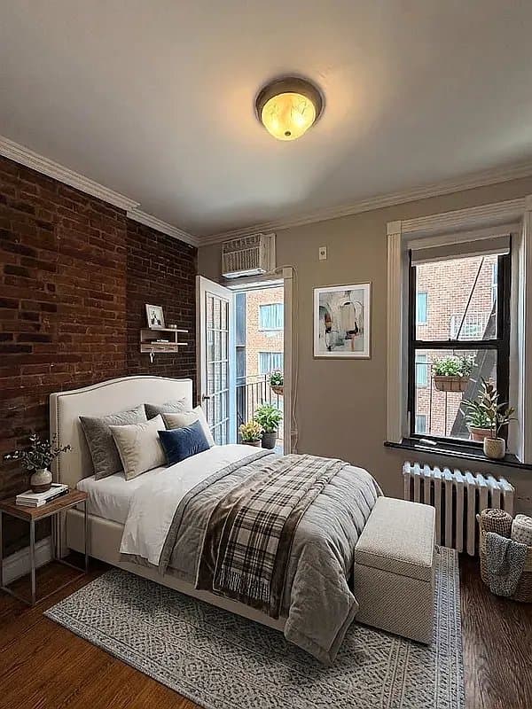 1 bed apartment at 219 East 23rd Street, Unit 16D, Kips Bay, photo 2 of 7