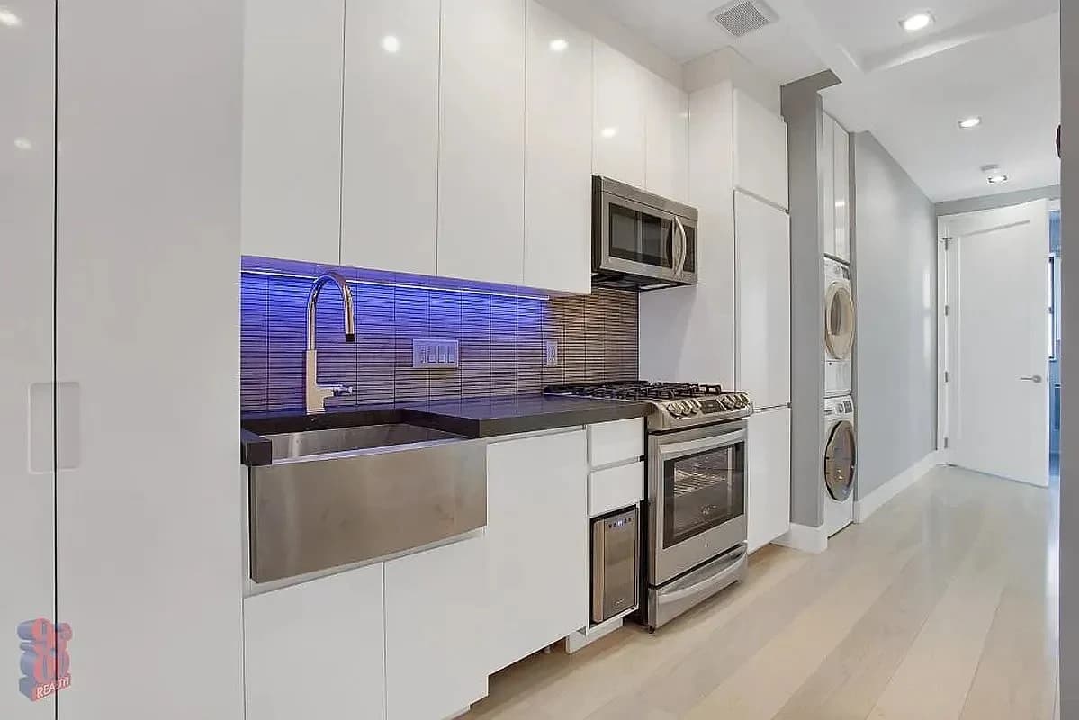 3 bed apartment at 111 East 119th Street, Unit 5B, Harlem, photo 2 of 7