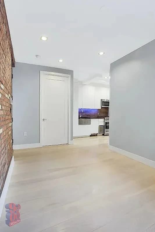 3 bed apartment at 111 East 119th Street, Unit 5B, Harlem, photo 4 of 7