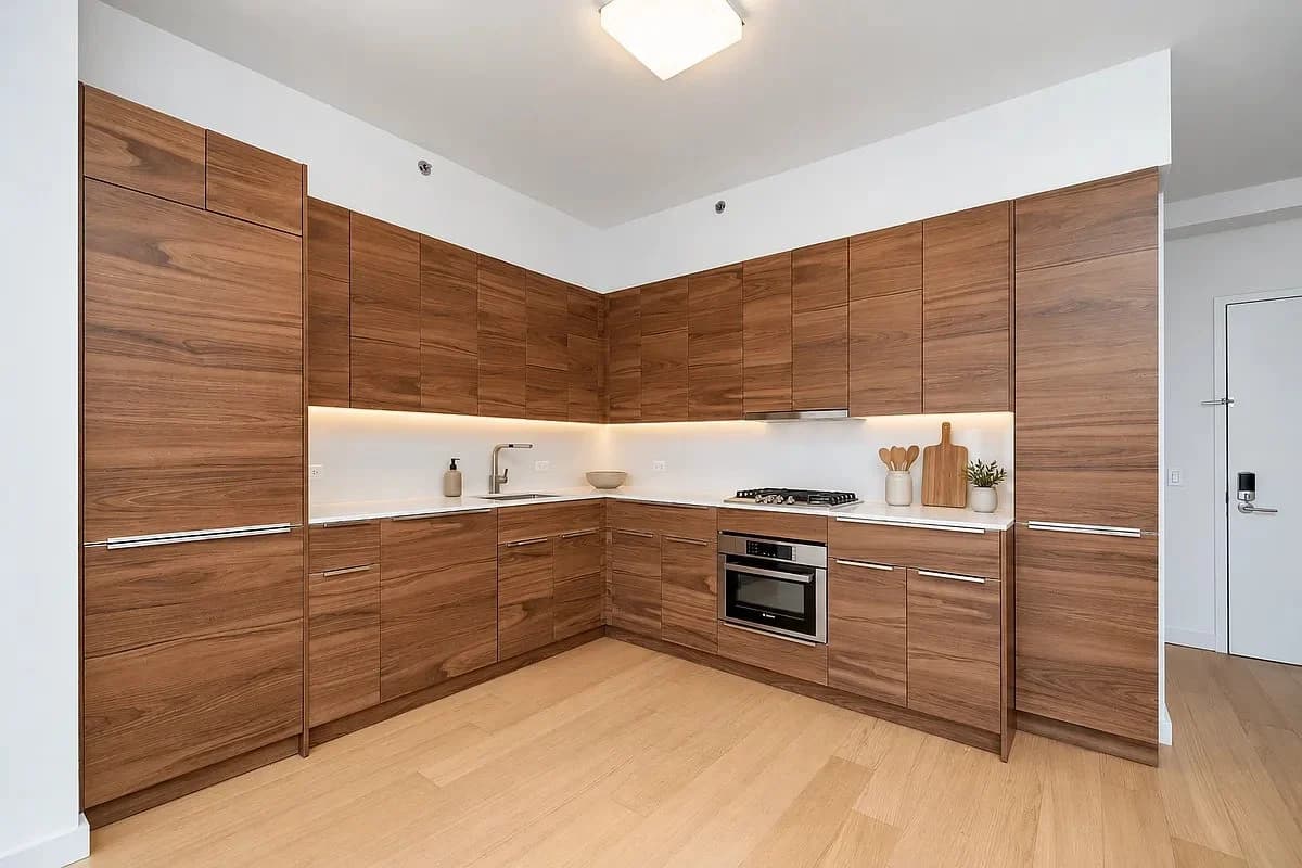 1 bed apartment at 171 Suffolk Street, Unit 8F, Lower East Side, photo 3 of 6