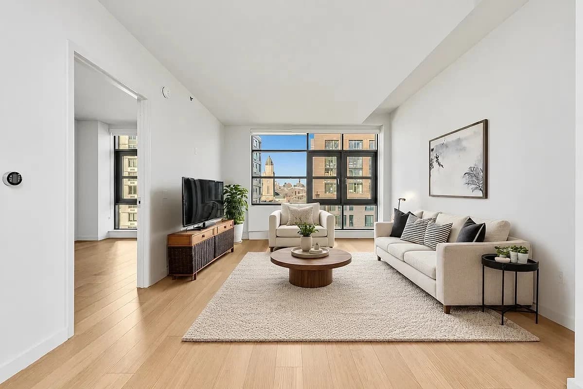 1 bed apartment at 171 Suffolk Street, Unit 8F, Lower East Side, photo 1 of 6