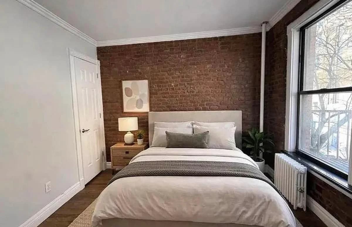 2 bed apartment at 722 Tenth Avenue, Unit FOUR, Hell's Kitchen, photo 3 of 5