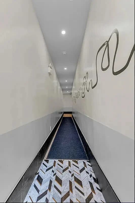 1 bed apartment at 75 Thompson Street, Unit 2, SoHo, photo 5 of 5