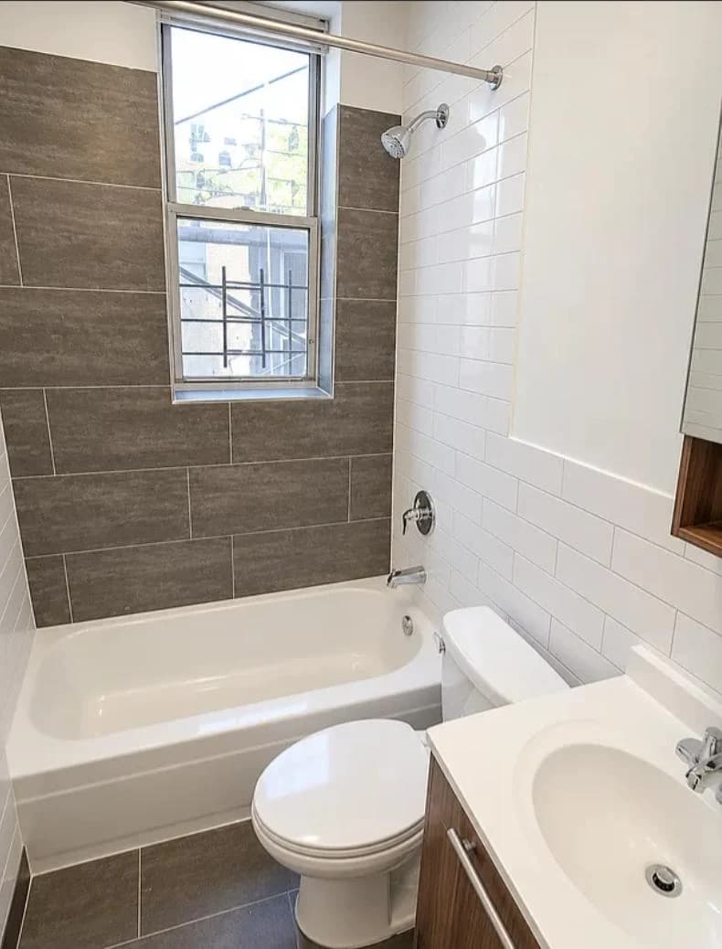 3 bed apartment at 1566 Pacific Street, Unit 4AA, Crown Heights, photo 6 of 6