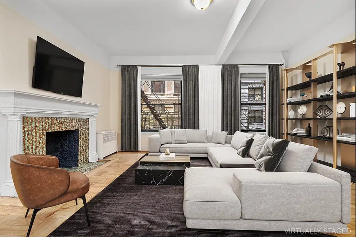 2 Bed apartment at 310 West 99th Street, Unit 206, Upper West Side, photo 1 of 6