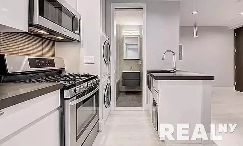 1 Bed apartment at 161 Stanton Street, Unit 4A, Lower East Side, photo 1 of 3