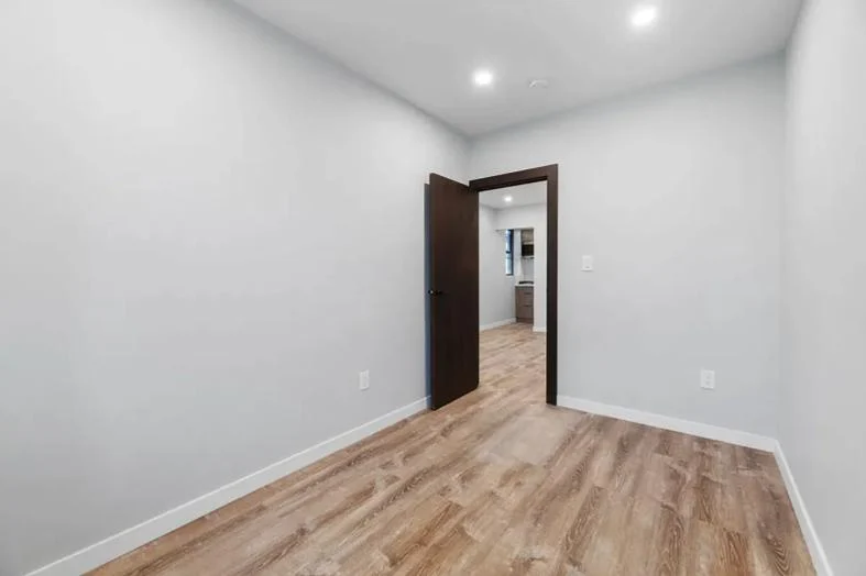 1 bed apartment at 453 West 48th Street, Unit 4A, Hell's Kitchen, photo 4 of 7