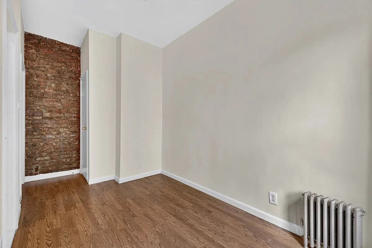 1 bed apartment at 619 East 5th Street, Unit 15, East Village, photo 6 of 7