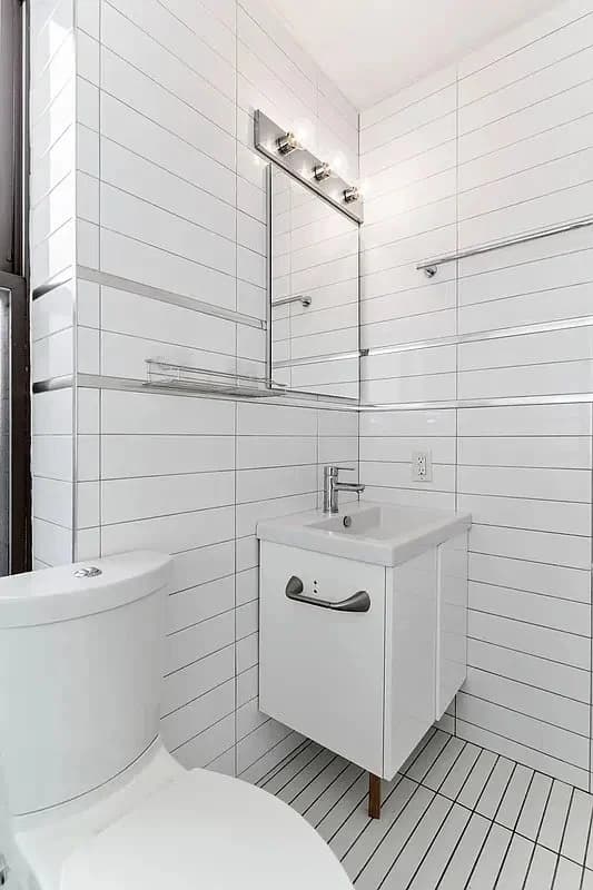 2 bed apartment at 48 Bedford Street, Unit 1B, West Village, photo 5 of 6