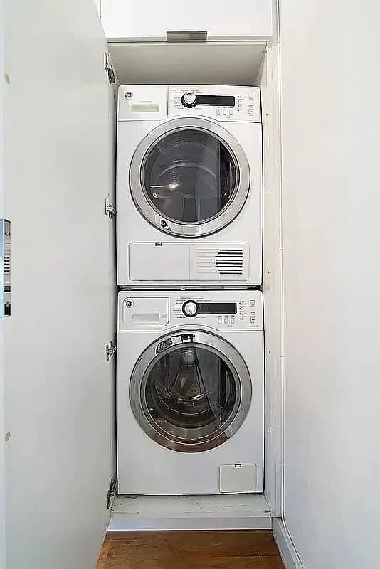 2 bed apartment at 48 Bedford Street, Unit 1B, West Village, photo 4 of 6