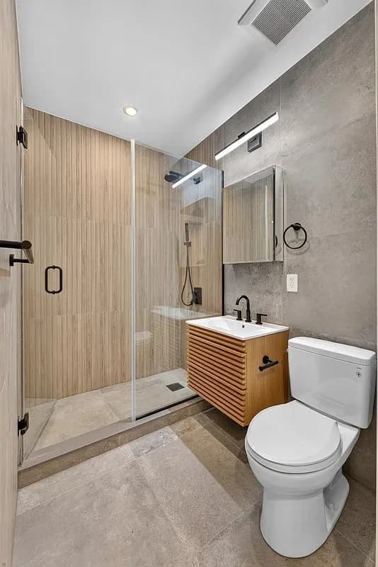 1 bed apartment at 136 Allen Street, Unit 2A, Lower East Side, photo 6 of 6