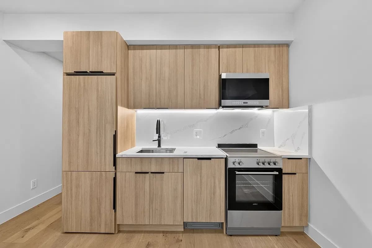1 bed apartment at 136 Allen Street, Unit 2A, Lower East Side, photo 4 of 6