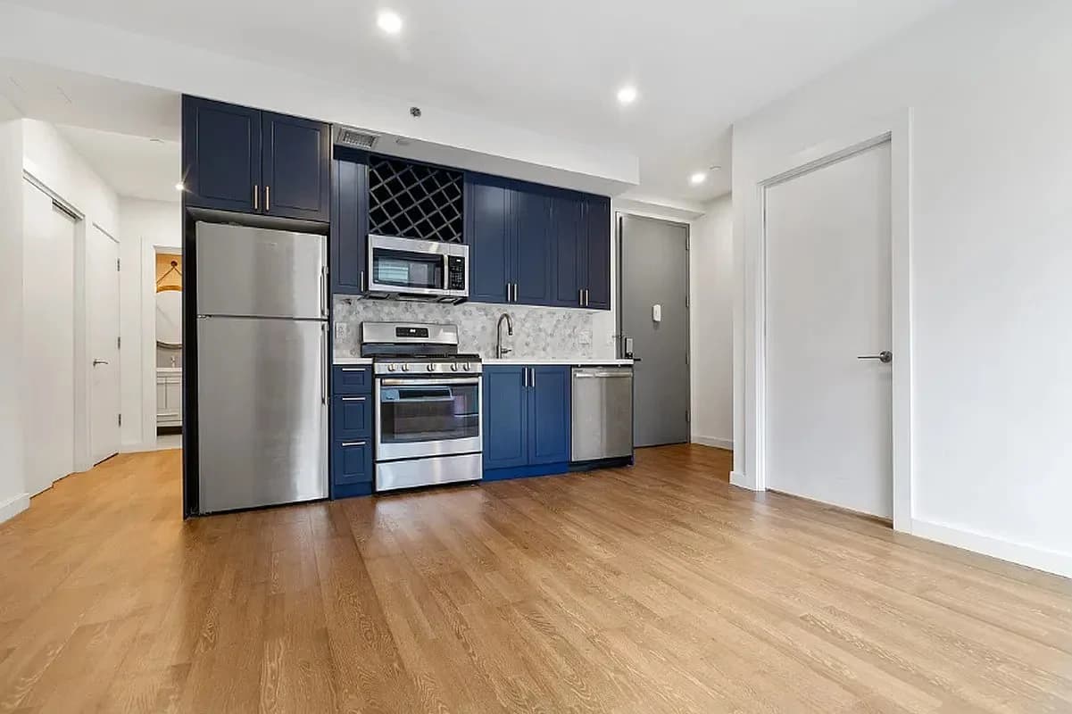 1 bed apartment at 41-32 27TH STREET, Unit 3A, Long Island City, photo 3 of 8