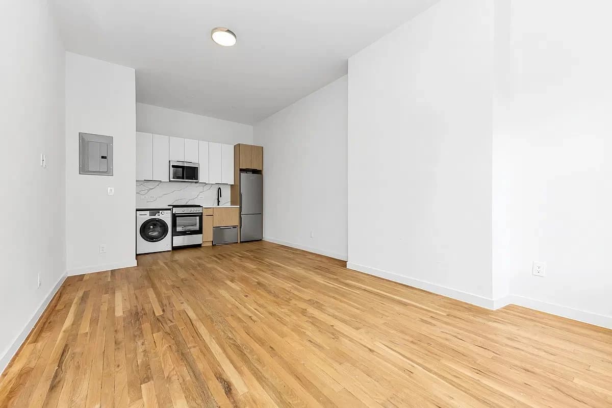 266 West 21st Street
