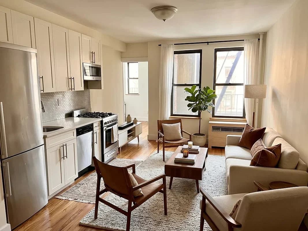 2 bed apartment at 639 Tenth Avenue, Unit 4D, Hell's Kitchen, photo 1 of 3