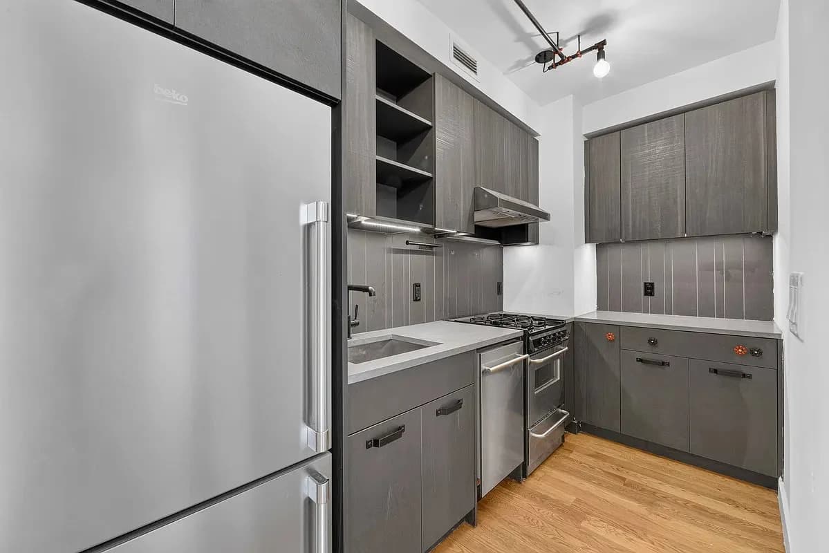 2 bed apartment at 123 Melrose Street, Unit 603, Bushwick, photo 4 of 9